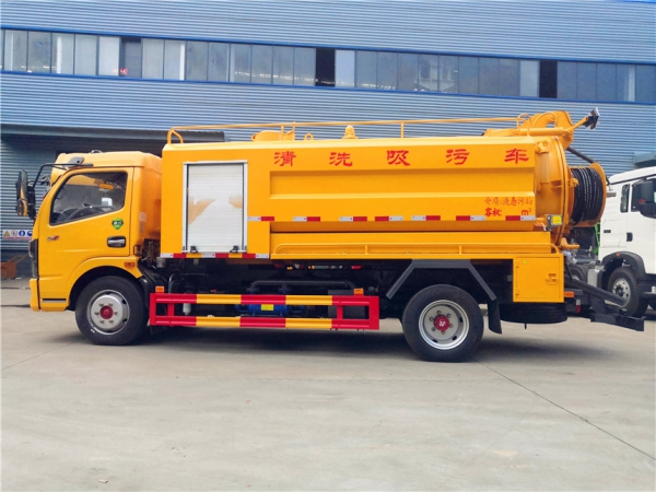 東風(fēng)大多利卡10方清洗吸污車 東風(fēng)大多利卡10方清洗吸污車